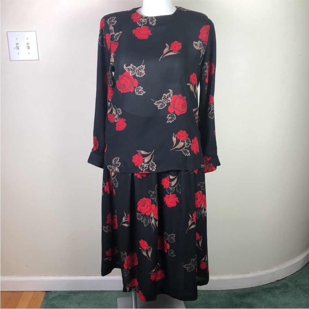 Vintage Alfred Dunner Skirt Set Black Long Sleeve Red Rose - Picture 2 of 8